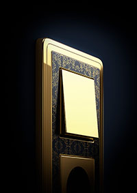 Блок: выключатель и розетка Gira ClassiX Art. Цвет: латунь/черный