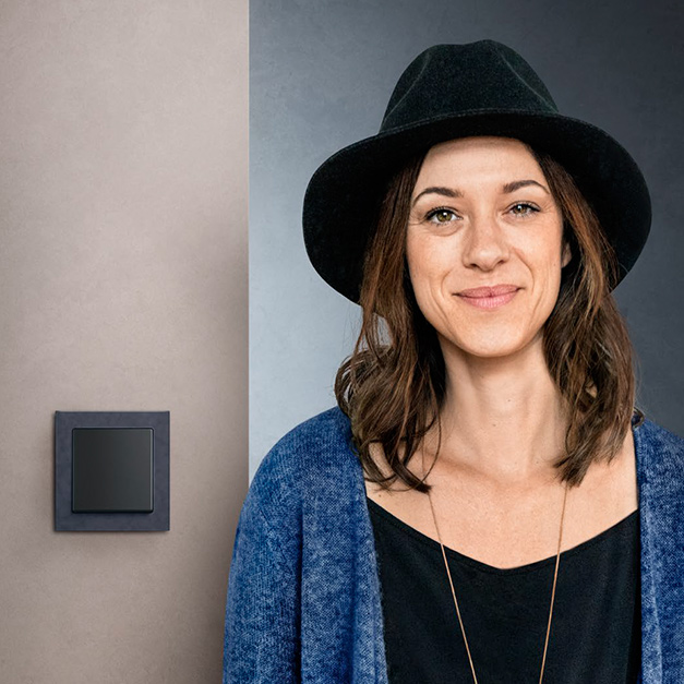 ABB, Busch-Axcent PUR, Цвет: Сланец/Антрацит