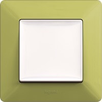 Legrand, Valena Life, Цвет: Лайм