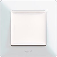 Legrand, Valena Life, Цвет: Жемчуг