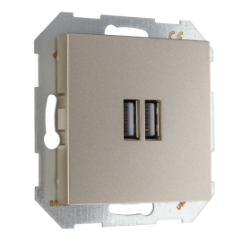 Розетка USB type-A+А, 3,4А
Epsilon,  Retro Liregus,  USB type-A 5V,  двойная,   цвет - шампань,  пластмасса,  IUK-2-01.E/Ch,  28-3242,  LIREGUS
 - PULSAL.RU