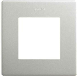 Рамка ICON
Simon 270,  1 пост,   цвет - алюминий матовый,  вертикальная,  горизонтальная,  пластмасса,  27000610-093,  Simon
 - PULSAL.RU